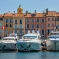 Yates en el puerto de Saint-Tropez