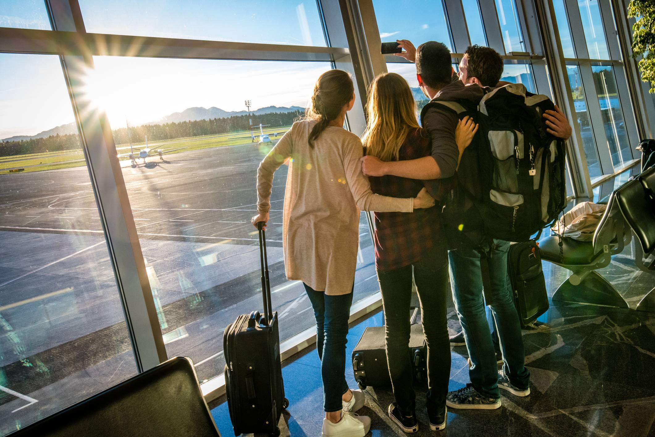 normas de seguridad para viajar en avión