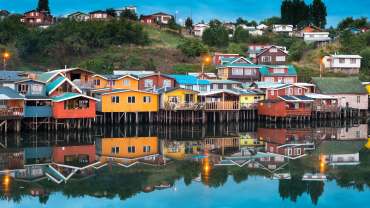Casas construidas dentro del mar